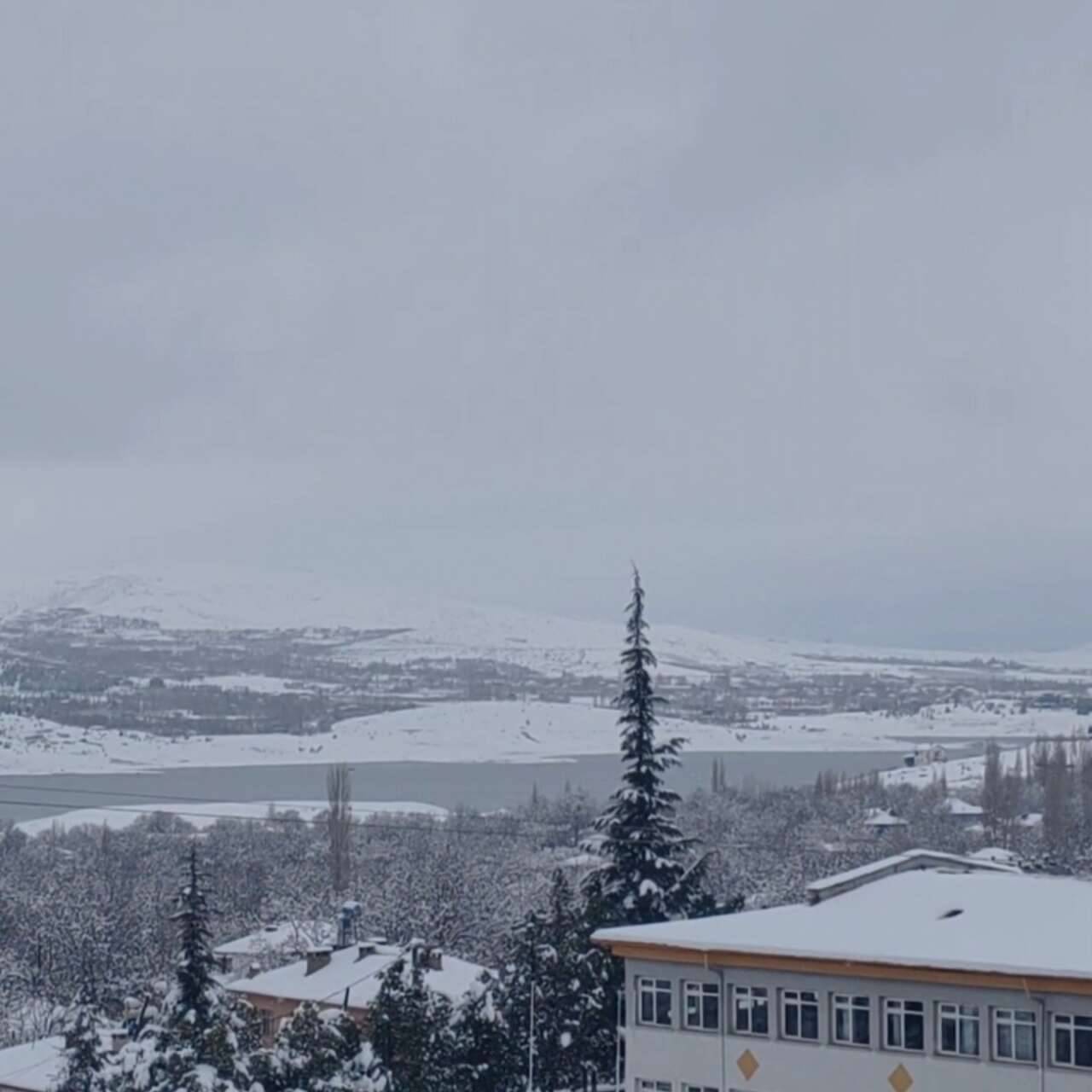 Konya’da kar kalınlığının 1 metreye yaklaştığı ilçe şölen sunuyor 14